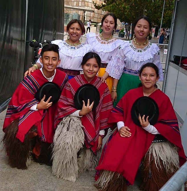 Mundialito, Cultura. Grupo de Danza de la Asociación El Cóndor de Ecuador en Zaragoza